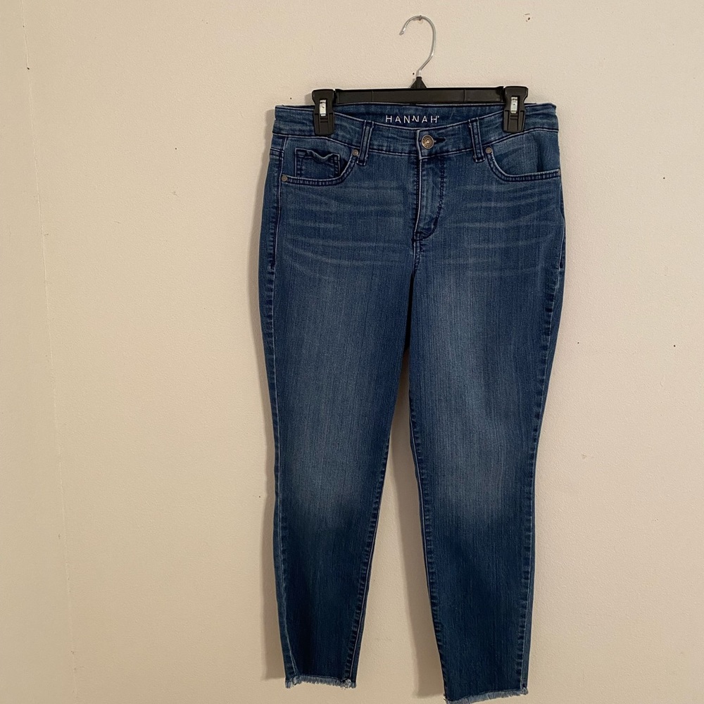 Hannah, Ankle length fringed jeans, Size 10